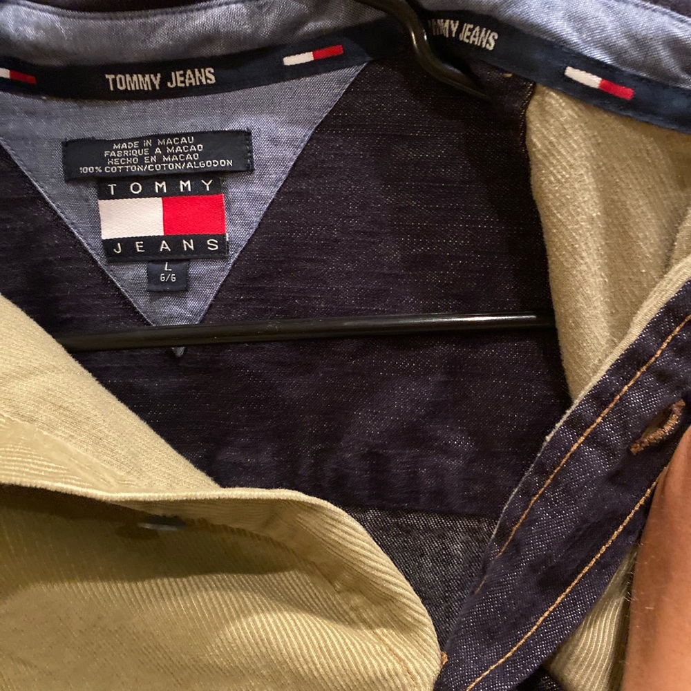 Vintage Like New Tommy Hilfiger!! - Picture 8 of 9
